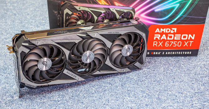 a close up of a fan